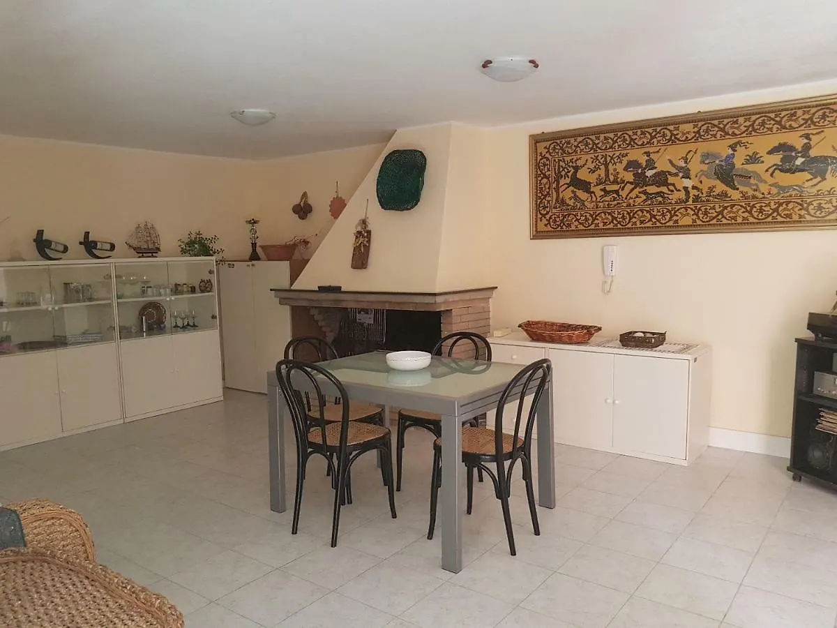 Viniola Apartment Quartu SantʼElena Italië
