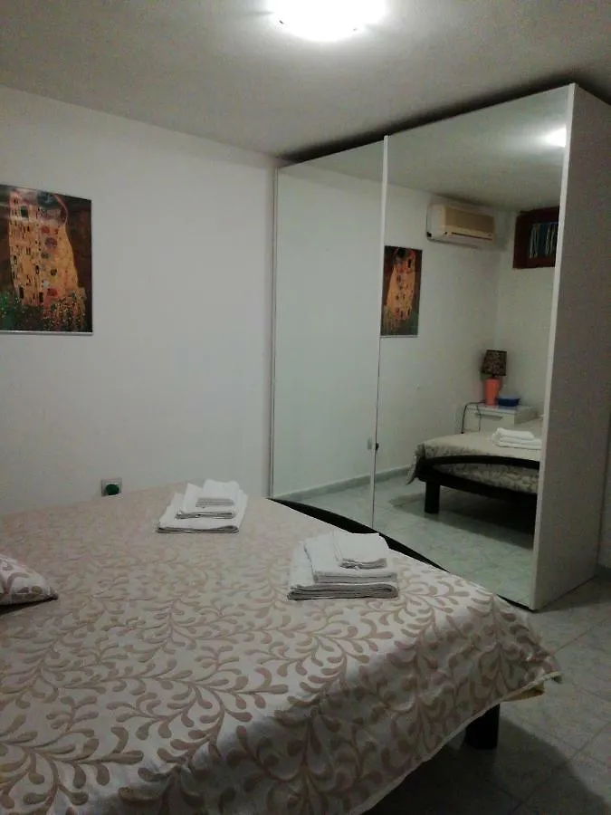 Viniola Apartment كوارتو سانتيلينا إيطاليا