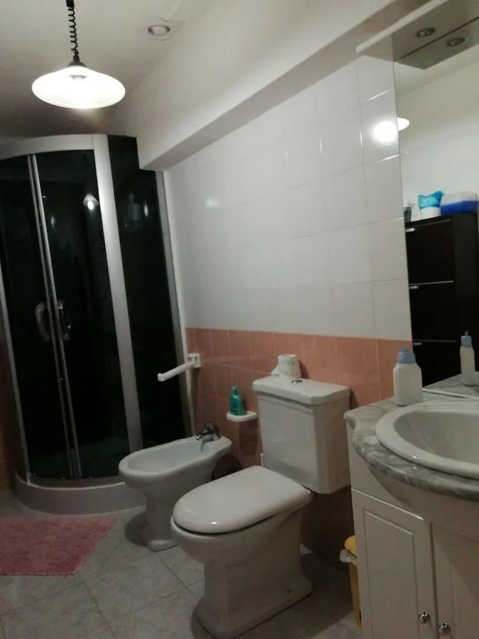 Viniola Apartment كوارتو سانتيلينا