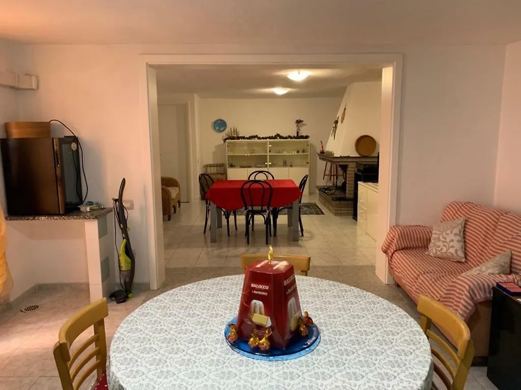 Viniola Apartment كوارتو سانتيلينا